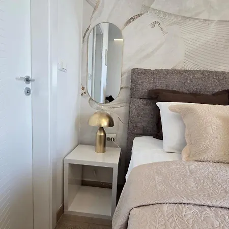Skynight Готель типу 