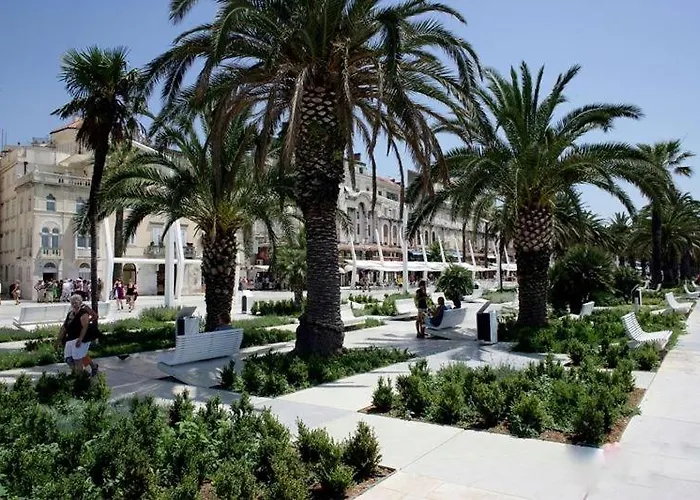 Frühstückspension Skynight