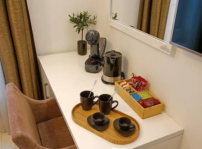 Skynight Frühstückspension Split